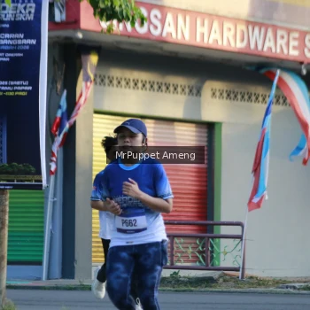 Runner Photo 3474438
