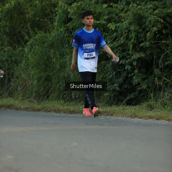 Runner Photo 3474471
