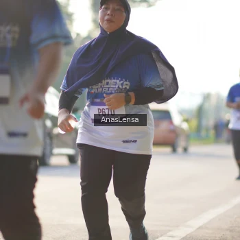 Runner Photo 3474485