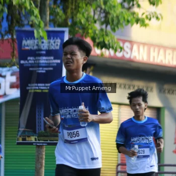 Runner Photo 3474515