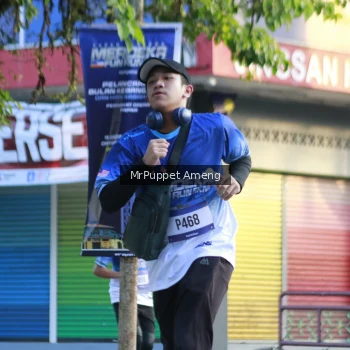 Runner Photo 3474532