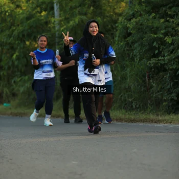Runner Photo 3474533