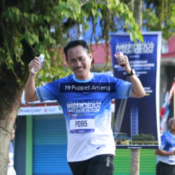 Runner Photo 3474544