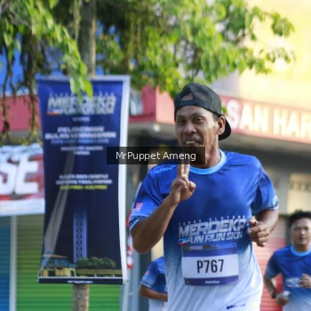 Runner Photo 3474551