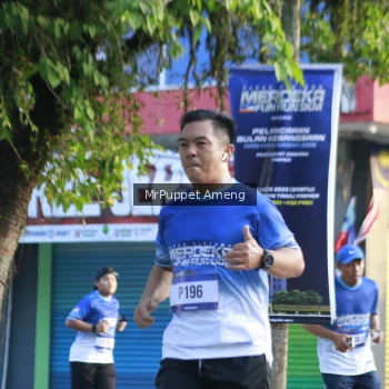 Runner Photo 3474574