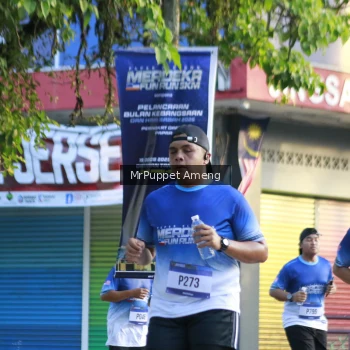 Runner Photo 3474580