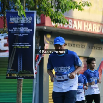 Runner Photo 3474585