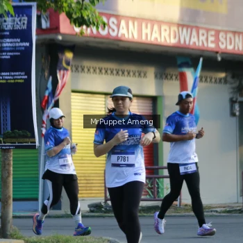 Runner Photo 3474636
