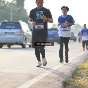 Runner Photo 3474640
