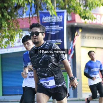 Runner Photo 3474646
