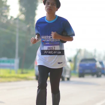 Runner Photo 3474648
