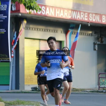 Runner Photo 3474670