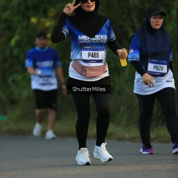 Runner Photo 3474679