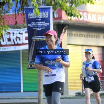Runner Photo 3474680