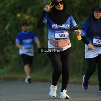 Runner Photo 3474682