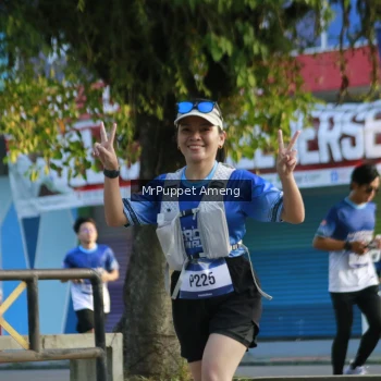 Runner Photo 3474684