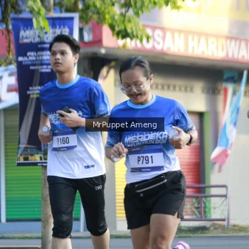 Runner Photo 3474712