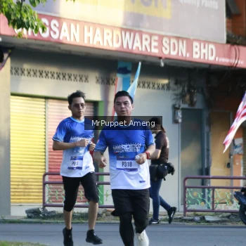 Runner Photo 3474716