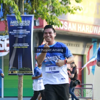 Runner Photo 3474725