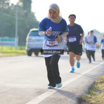 Runner Photo 3474730