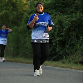 Runner Photo 3474744