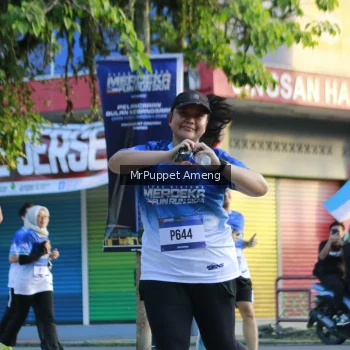 Runner Photo 3474769