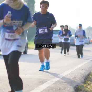 Runner Photo 3474776