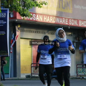 Runner Photo 3474778