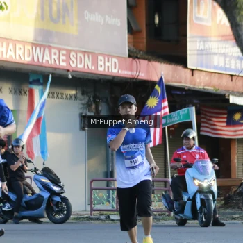 Runner Photo 3474795