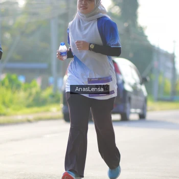 Runner Photo 3474816