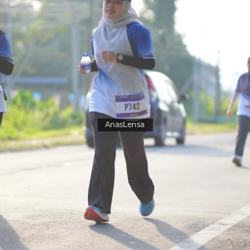 Runner Photo 3474823
