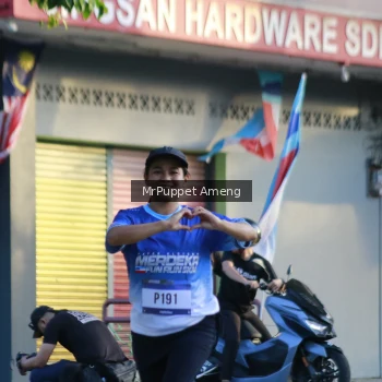 Runner Photo 3474824
