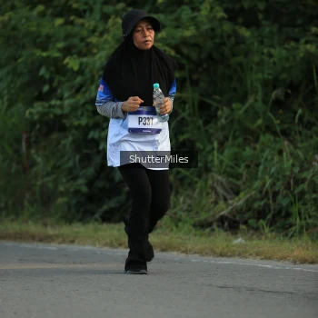 Runner Photo 3474827