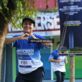Runner Photo 3474830