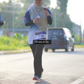Runner Photo 3474839