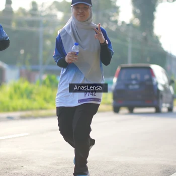 Runner Photo 3474842