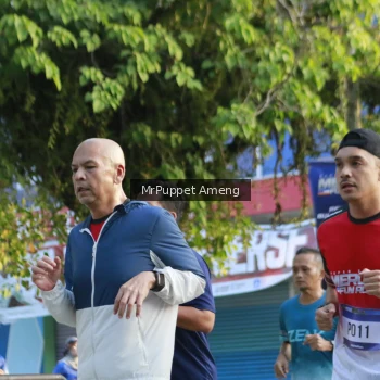 Runner Photo 3474867