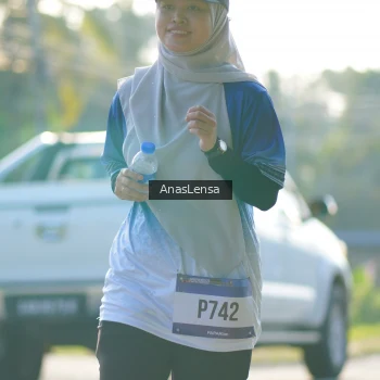 Runner Photo 3474886