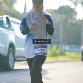 Runner Photo 3474888