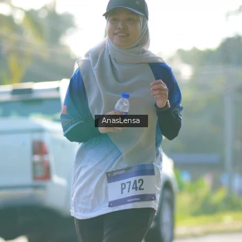 Runner Photo 3474891