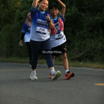 Runner Photo 3474895