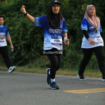 Runner Photo 3474899