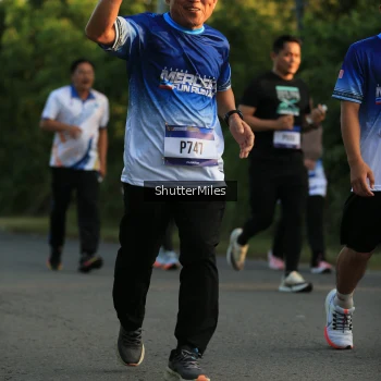 Runner Photo 3474906