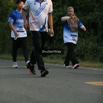 Runner Photo 3474914