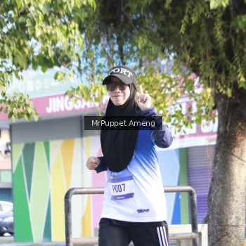 Runner Photo 3474971