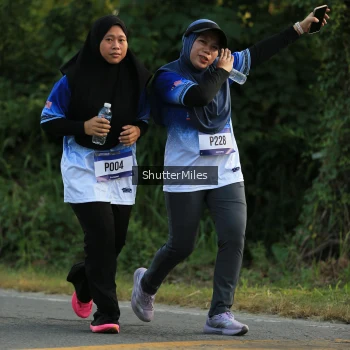 Runner Photo 3474975