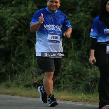Runner Photo 3474998