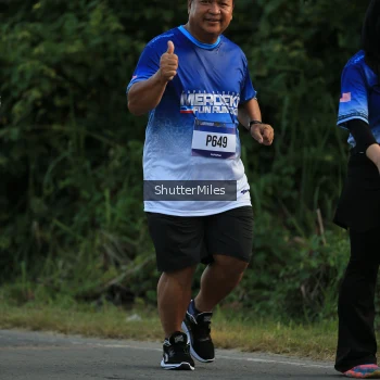 Runner Photo 3475002