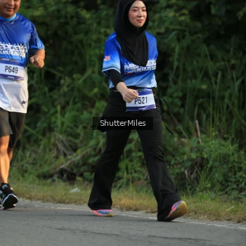 Runner Photo 3475003