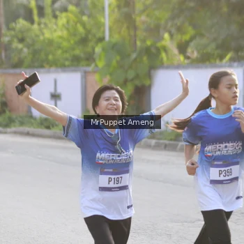 Runner Photo 3475023